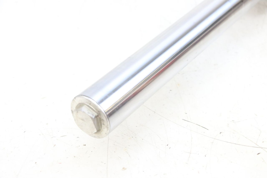 photo de STANDROHR LINK YAMAHA FZ6 N FAZER 600 (2004 - 2006) - Zoom auf Komponenten