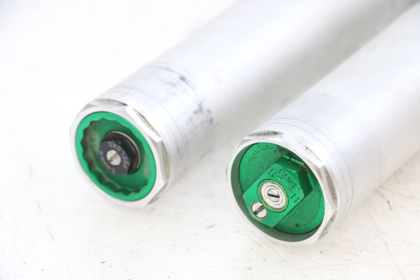 photo de STANDROHR KAWASAKI KXF KX-F 250 (2017 - 2019) - Charakteristische Merkmale