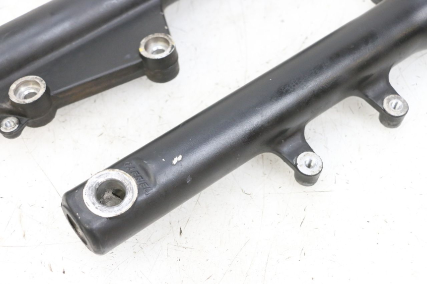 photo de STANDROHR PIAGGIO NEW TYPHOON 50 (2018 - 2021) - Zoom auf Komponenten