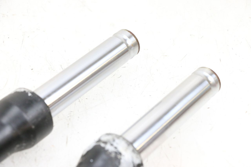 photo de STANDROHR JM MOTORS OLDIES GT 4T 50 (2018 - 2025) - Details der Befestigungspunkte