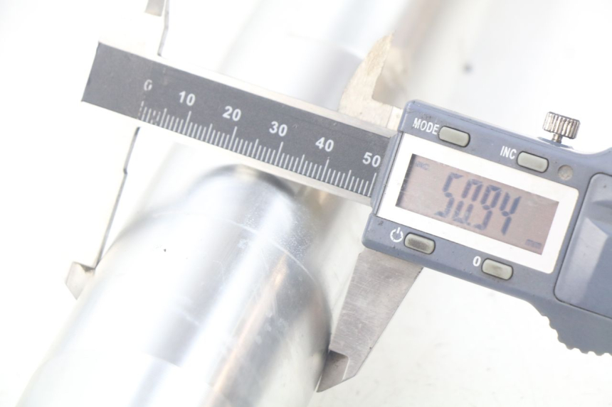 photo de GABELROHR APOLLO RXF 125