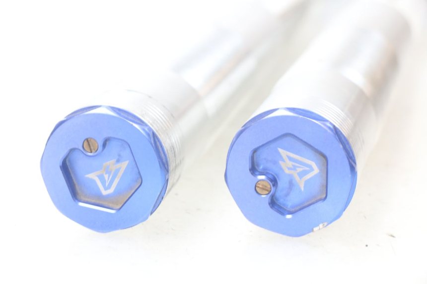 photo de GABELROHR APOLLO RXF 125