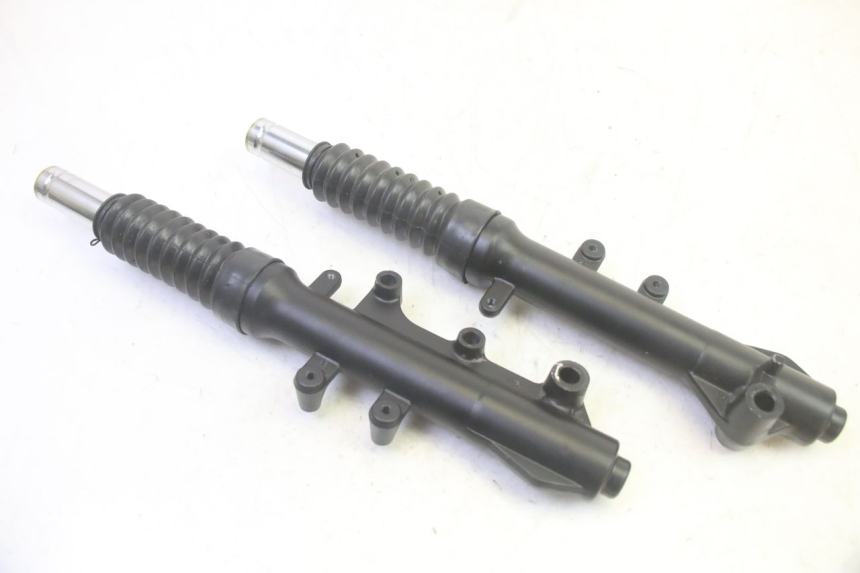 photo de STANDROHR JM MOTORS SANTANA EVO 50 (2024 - 2026) - Alternative Perspektive