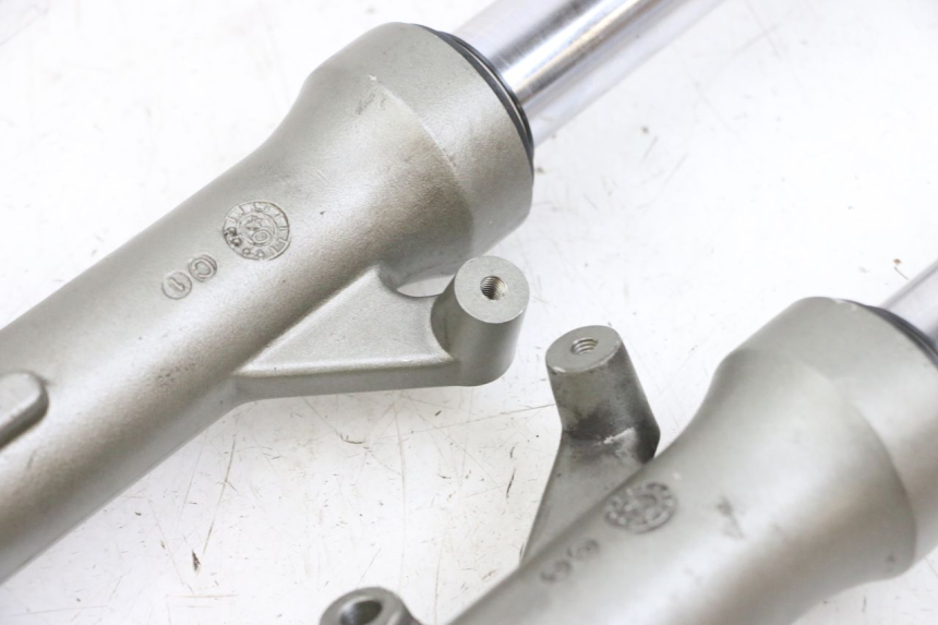 photo de STANDROHR YAMAHA YP MAJESTY 125 (2002 - 2006) - Gesamtansicht des Produkts