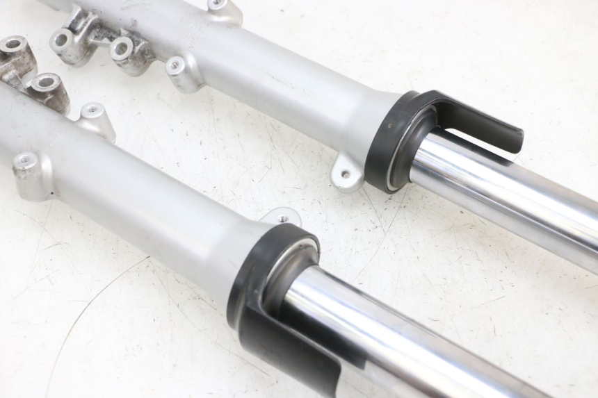 photo de STANDROHR KAWASAKI ZR 7 750 (1999 - 2001) - Technische Nahaufnahme