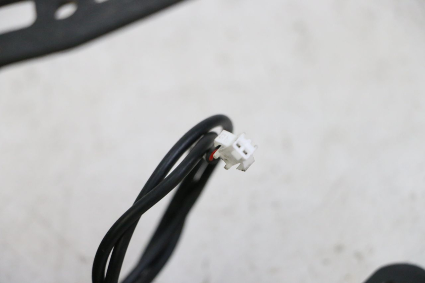 photo de KOTFLÜGEL HINTEN KUKIRIN G2 MASTER 1