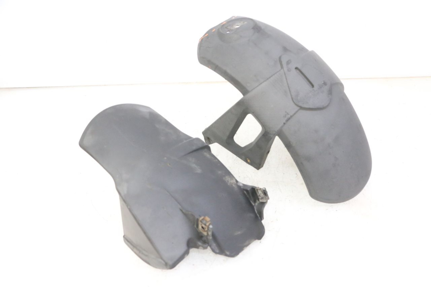 photo de KOTFLÜGEL HINTEN GILERA NEXUS 125 (2009 - 2013)