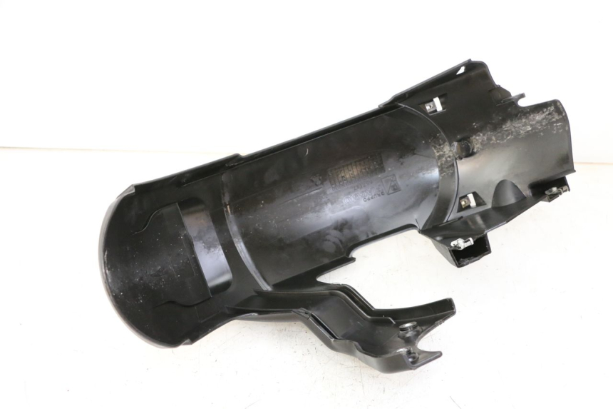 photo de KOTFLÜGEL HINTEN PIAGGIO NRG POWER PUREJET 50 (2018 - 2021) - Zoom auf Gebrauchszustand