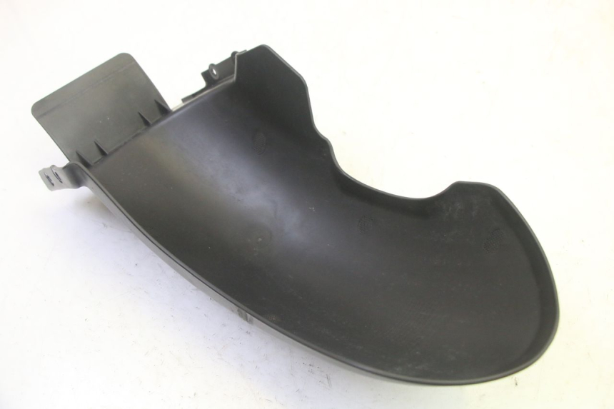 photo de KOTFLÜGEL HINTEN EFUN PUSA 1 - Alternative Perspektive