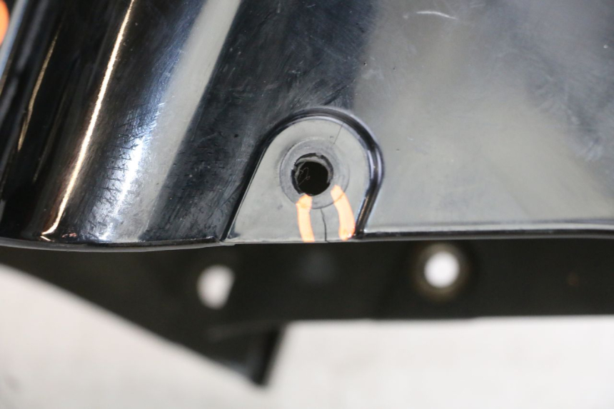 photo de VORDERRADKOTFLüGEL SUZUKI BURGMAN 125 (2007 - 2014)