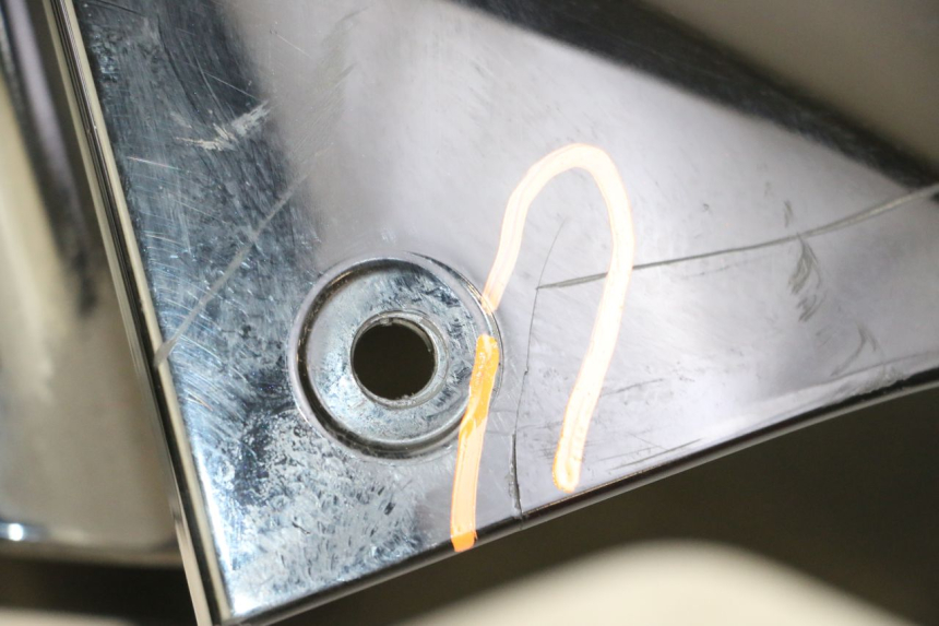 photo de VORDERRADKOTFLüGEL SUZUKI BURGMAN 125 (2007 - 2014)