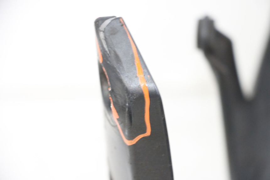 photo de KOTFLÜGEL VORNE SUZUKI GSR 750 (2011 - 2017)