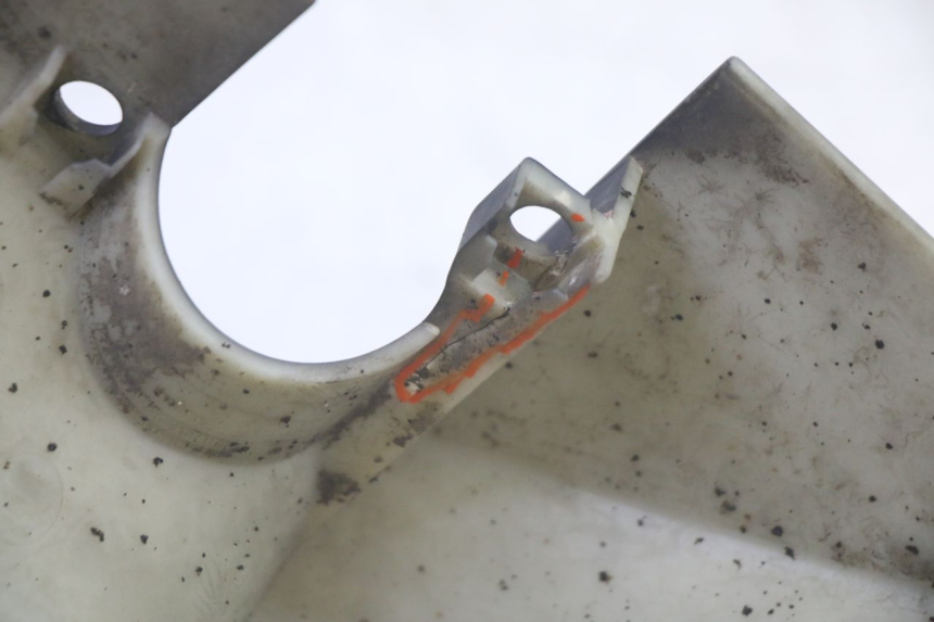 photo de VORDERRADKOTFLüGEL PEUGEOT KISBEE 4T 50 (2018 - 2022) - Charakteristische Merkmale