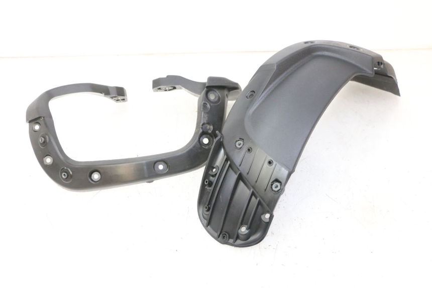 photo de KOTFLÜGEL VORNE PIAGGIO MP3 HPE 310 (2024 - 2025)