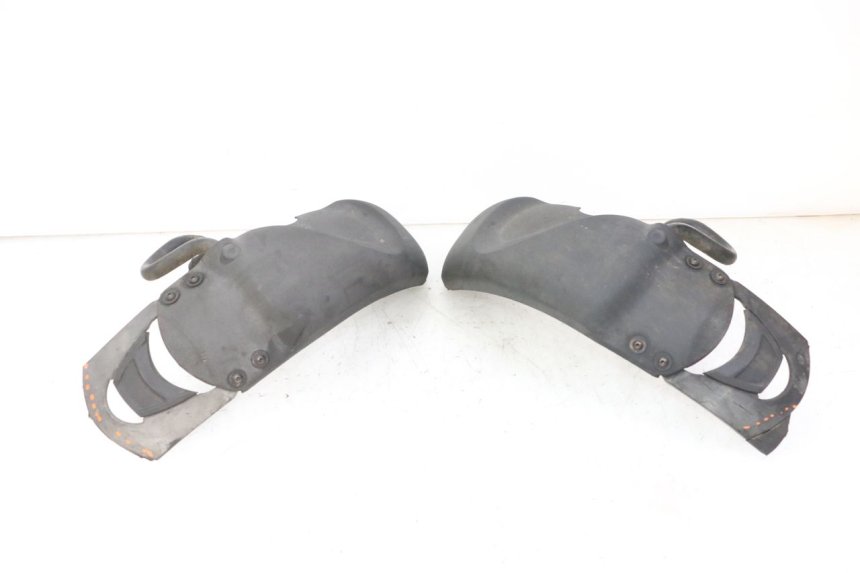 photo de KOTFLÜGEL VORNE PIAGGIO MP3 LT 300 (2010 - 2016)