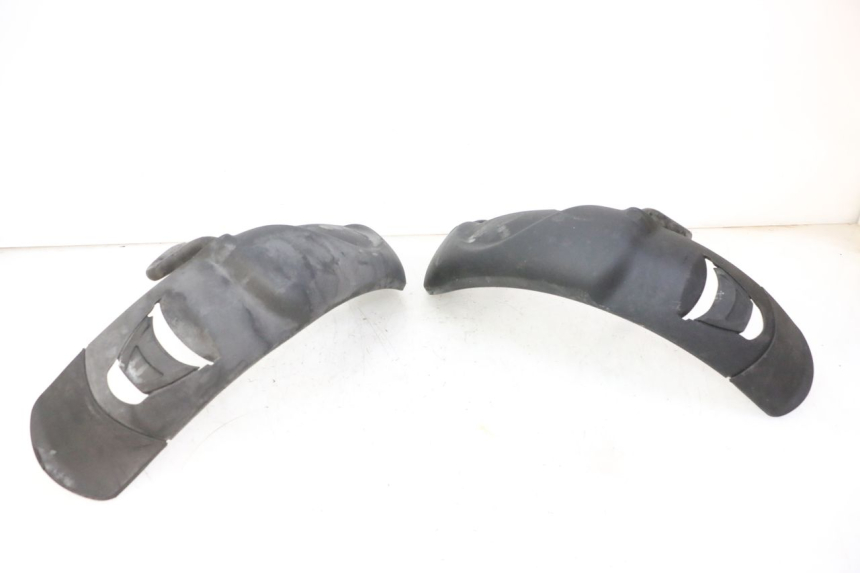 photo de KOTFLÜGEL VORNE PIAGGIO MP3 500 (2011 - 2015)