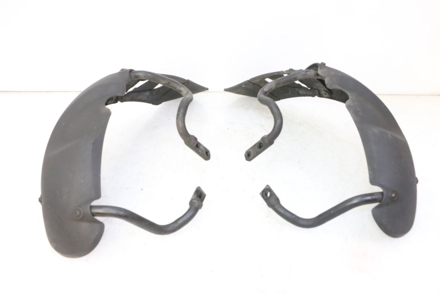 photo de VORDERRADKOTFLüGEL PIAGGIO MP3 125 (2006 - 2014)