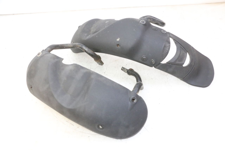 photo de VORDERRADKOTFLüGEL PIAGGIO MP3 RL 250 (2007 - 2010)