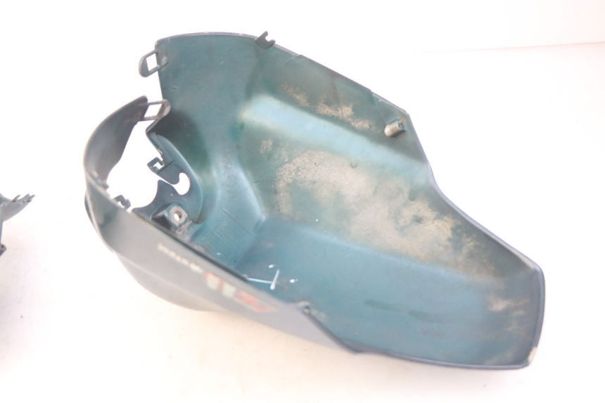 photo de VORDERRADKOTFLüGEL PEUGEOT SV 125 (1991 - 1994)
