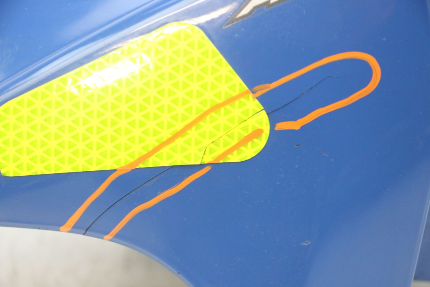 photo de KOTFLÜGEL VORNE YAMAHA TDM ABS 900 (2002 - 2014) - Oberflächenzustand und Material