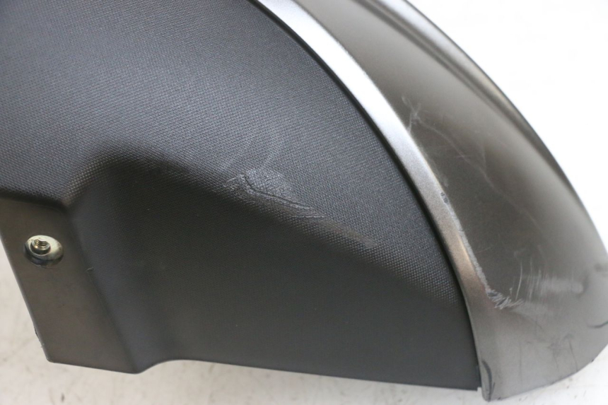 photo de KOTFLÜGEL VORNE YAMAHA TRICITY 300 (2020 - 2024) - Zoom auf Gebrauchszustand