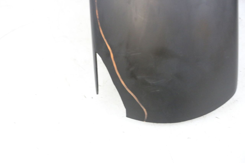 photo de VORDERRADKOTFLüGEL YAMAHA XMAX X-MAX 125 (2006 - 2009) - Details der Befestigungspunkte