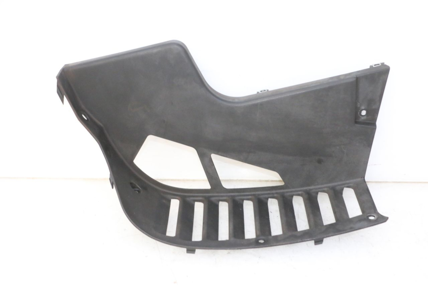 photo de RECHT KUHLER VERKLEIDUNG QUADRO 4 4D 350 (2015 - 2018)