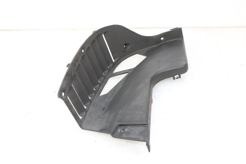 photo de RECHT KUHLER VERKLEIDUNG QUADRO 4 4D 350 (2015 - 2018)