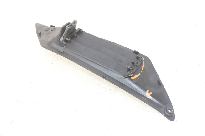 photo de RECHT KUHLER VERKLEIDUNG GILERA NEXUS 125 (2009 - 2013)