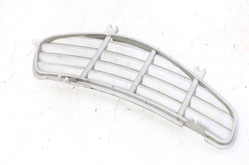photo de LINKS KUÂœHLER VERKLEIDUNG PIAGGIO VESPA GRANTURISMO 200 (2004 - 2005)