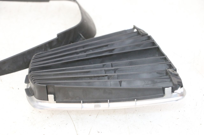 photo de KÃœHLER VERKLEIDUNG PIAGGIO MP3 RL 250 (2007 - 2010)