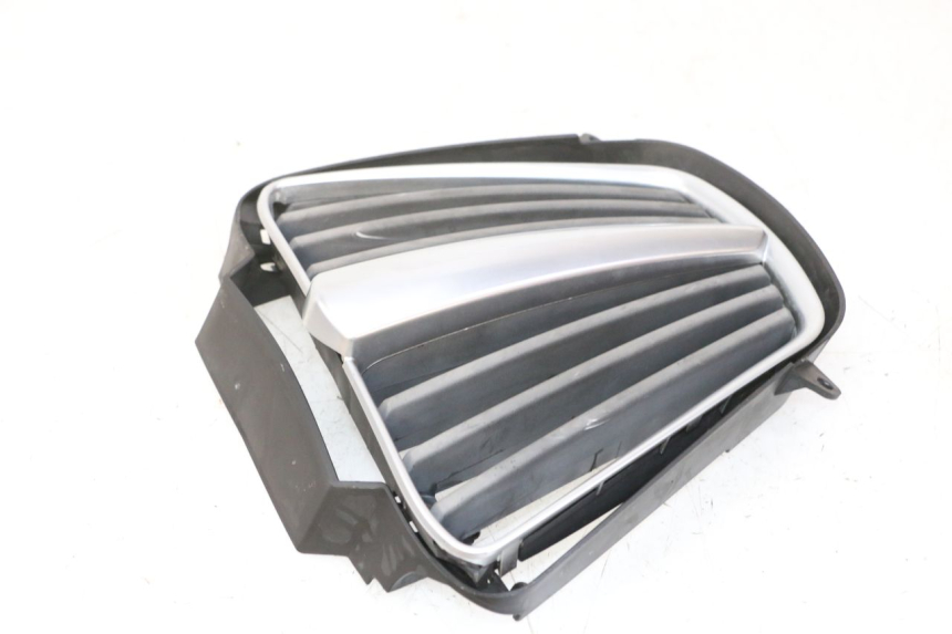 photo de KÃœHLER VERKLEIDUNG PIAGGIO MP3 RL 250 (2007 - 2010)