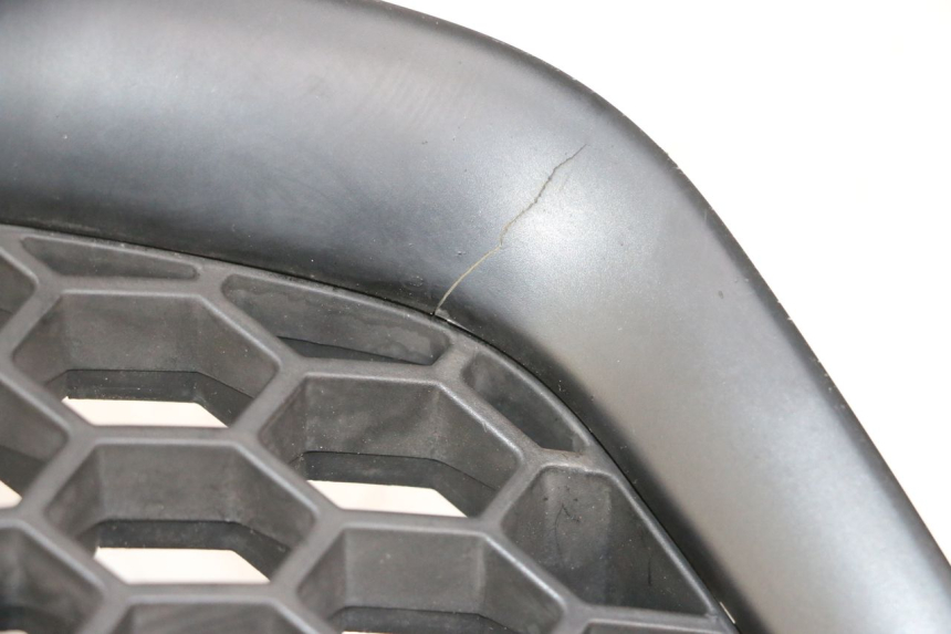 photo de KÃœHLER VERKLEIDUNG PIAGGIO MP3 500 (2016 - 2018) - Zoom auf Gebrauchszustand