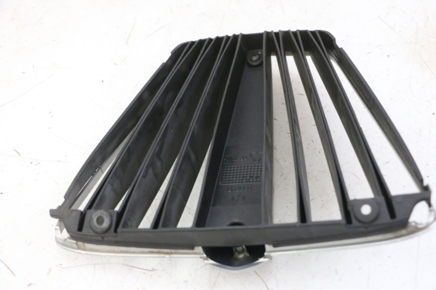 photo de KÜHLERGRILL PIAGGIO MP3 LT 400 (2007 - 2012)