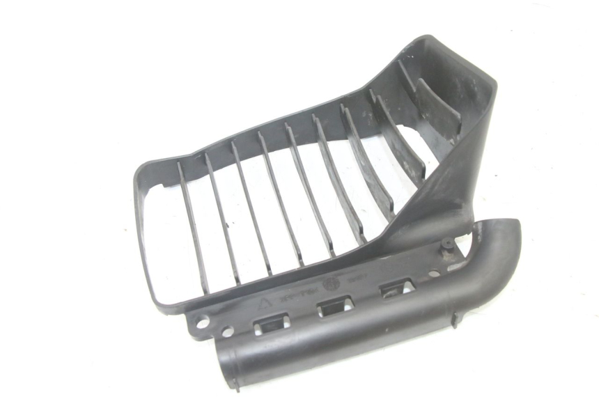 photo de KÜHLERGRILL PIAGGIO VESPA GRANTURISMO 125 (2003 - 2007)