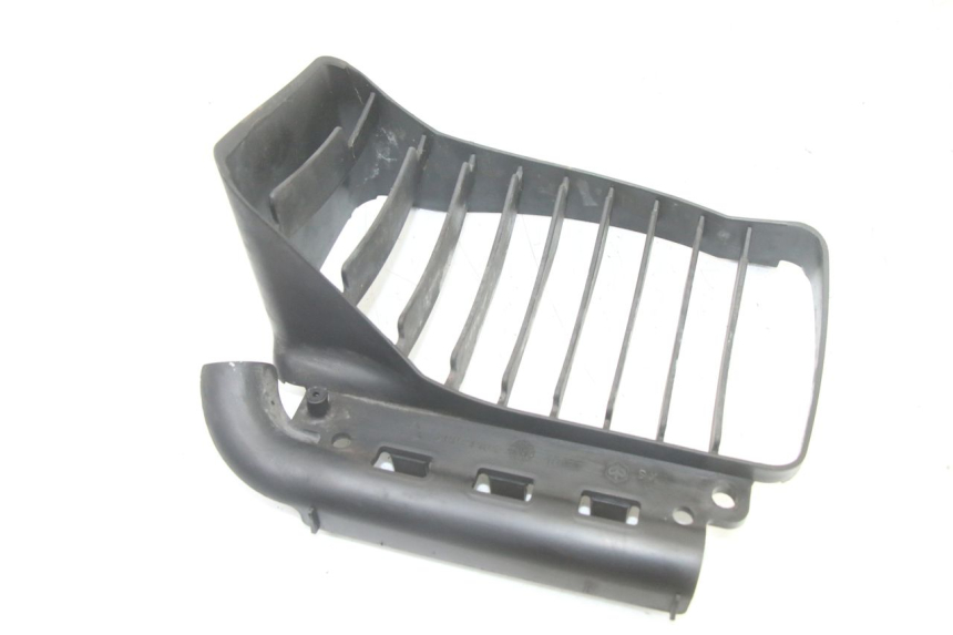 photo de KÜHLERGRILL PIAGGIO VESPA GRANTURISMO 125 (2003 - 2007)