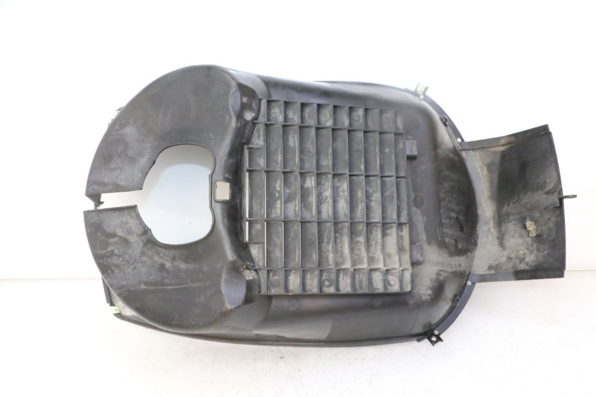 photo de KÃœHLER VERKLEIDUNG PEUGEOT SATELIS 125 (2013 - 2018)