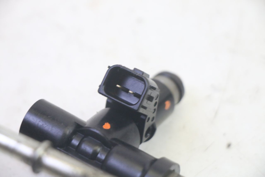 photo de EINSPRITZVENTILE SUZUKI BURGMAN EXECUTIVE ABS 650 (2006 - 2012) - Gesamtansicht des Produkts