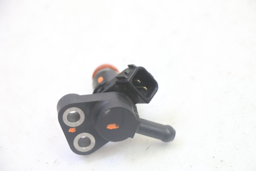 photo de EINSPRITZDüSE HONDA FES S-WING SWING ABS 125 (2007 - 2015)