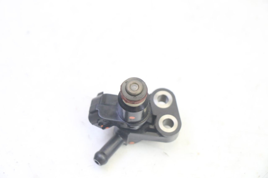 photo de EINSPRITZDüSE HONDA FES S-WING SWING ABS 125 (2007 - 2015)