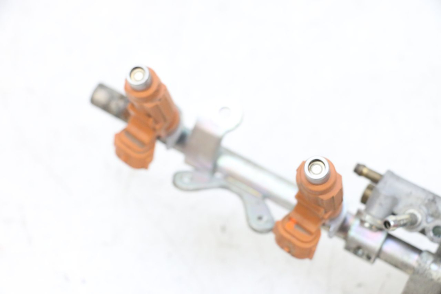 photo de EINSPRITZVENTILE YAMAHA FJR ABS 1300 (2006 - 2012) - Zoom auf Gebrauchszustand