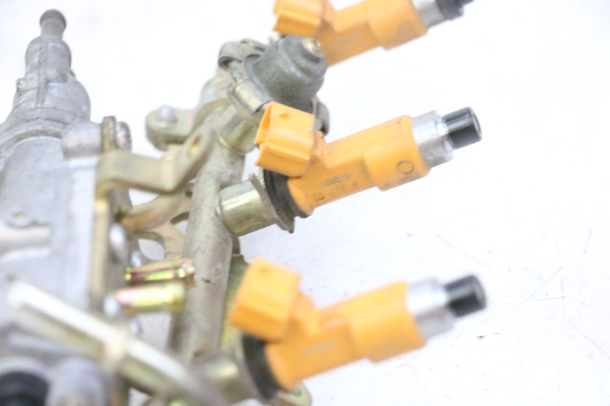 photo de EINSPRITZVENTILE YAMAHA FZ6 N FAZER 600 (2004 - 2006)