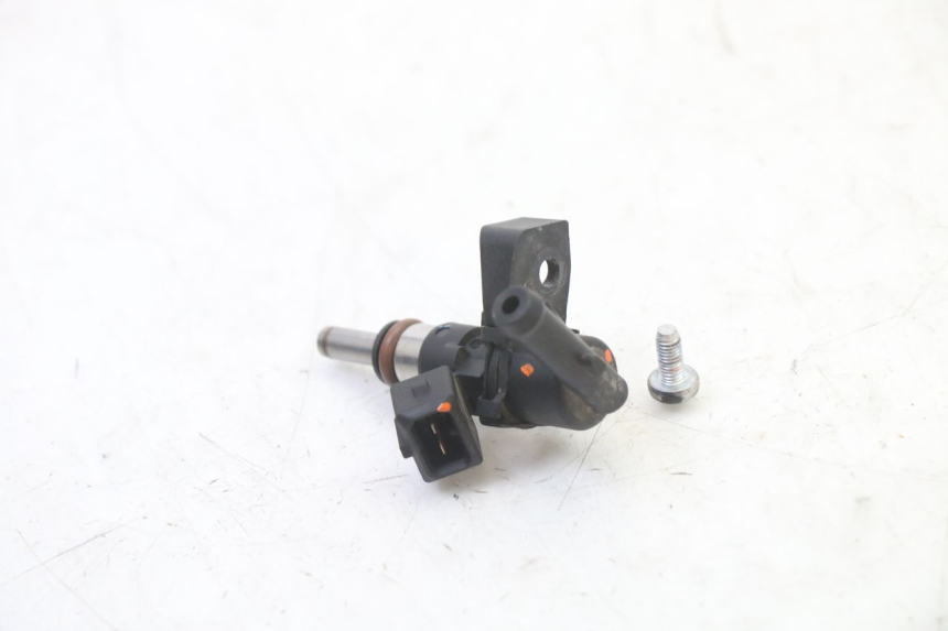 photo de EINSPRITZVENTILE BMW G310 R 310 (2016 - 2020)