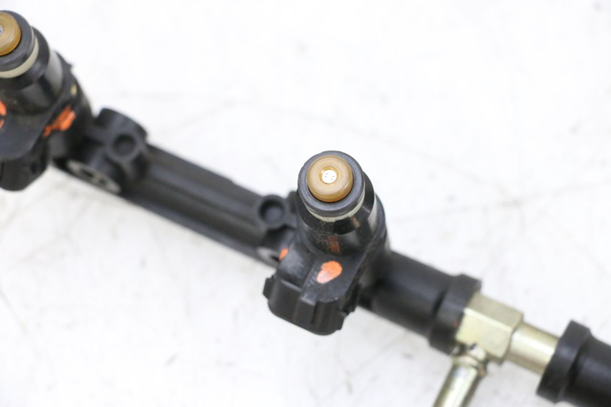 photo de EINSPRITZVENTILE SUZUKI GSXR GSX-R 1000 (2003 - 2004) - Gesamtansicht des Produkts