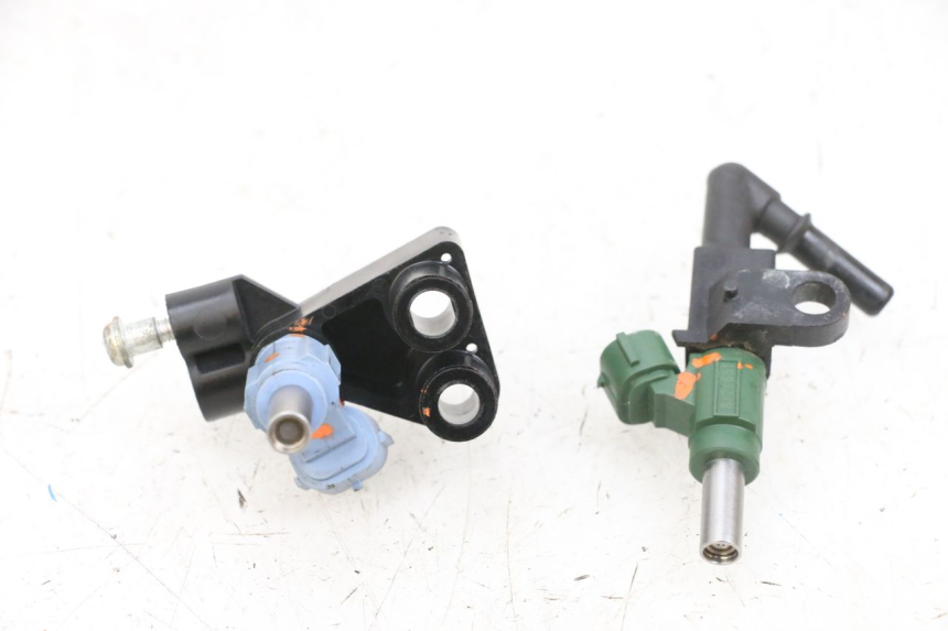 photo de EINSPRITZVENTILE KAWASAKI KXF KX-F 250 (2017 - 2019) - Alternative Perspektive