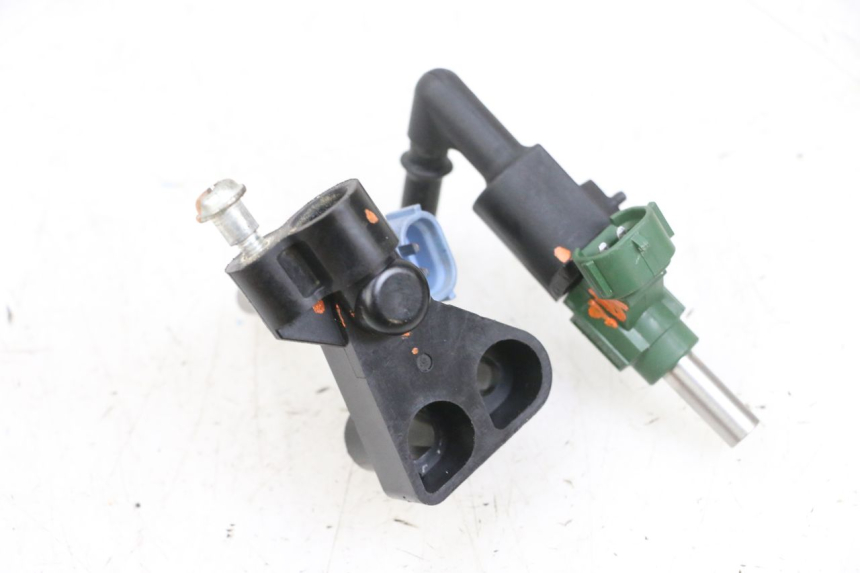 photo de EINSPRITZVENTILE KAWASAKI KXF KX-F 250 (2017 - 2019) - Technische Nahaufnahme