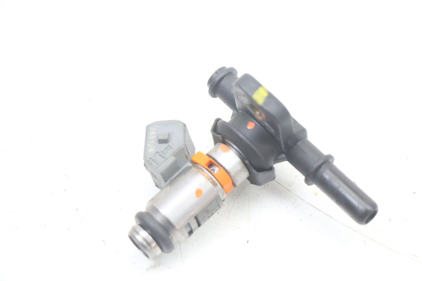 photo de EINSPRITZVENTILE PIAGGIO VESPA LX IE 125 (2010 - 2012)
