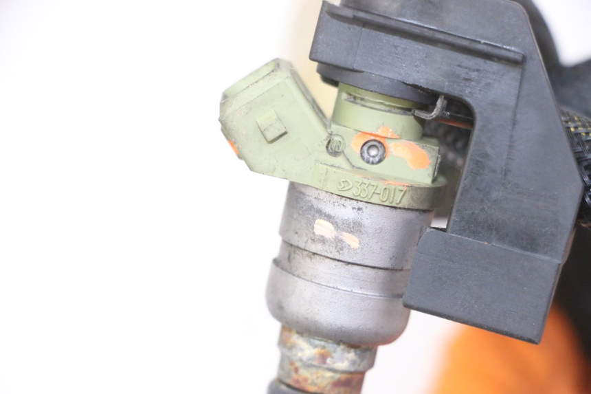 photo de EINSPRITZVENTILE PEUGEOT SATELIS COMPRESSOR K15 125 (2006 - 2009)