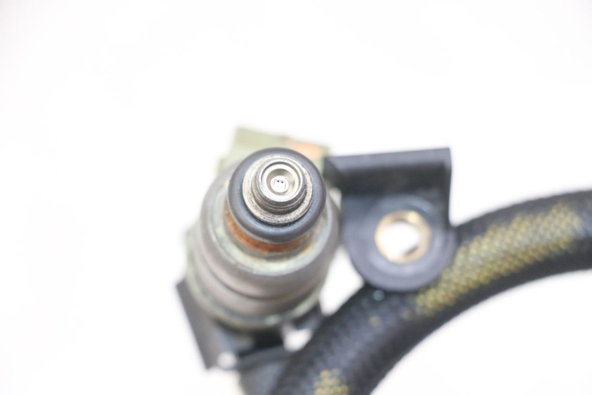photo de EINSPRITZVENTILE PEUGEOT SATELIS COMPRESSOR K15 125 (2006 - 2009)
