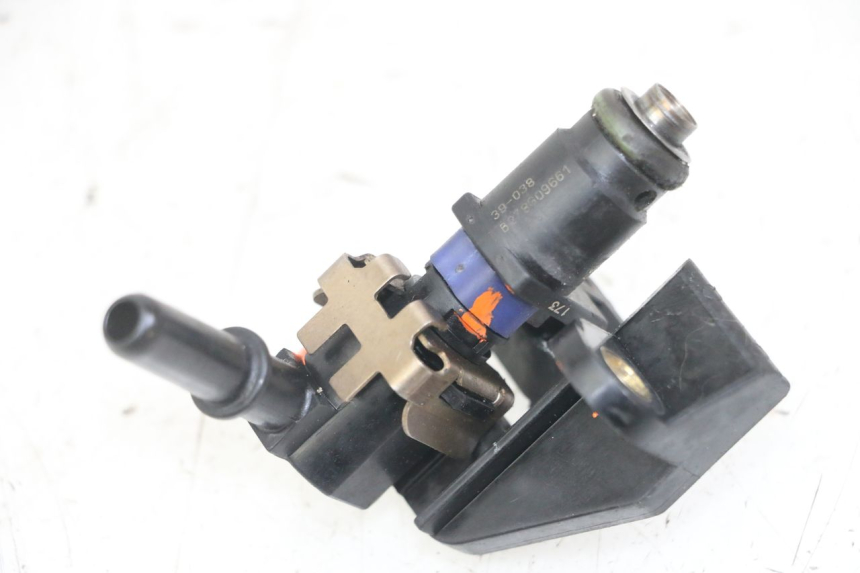 photo de EINSPRITZVENTILE PEUGEOT SATELIS 125 (2013 - 2018)